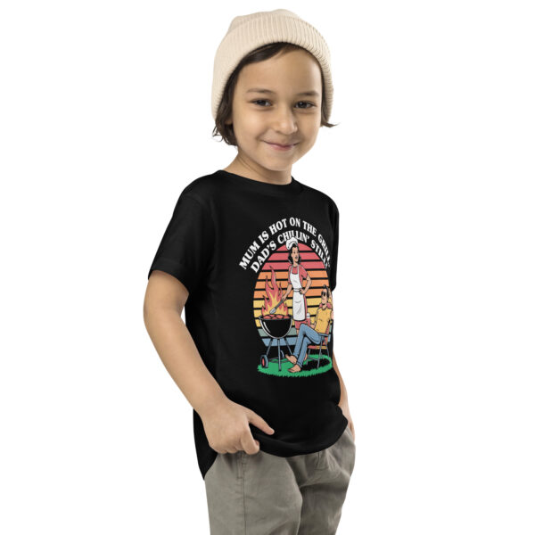 Mum Is Hot on the Grill, Dad’s Chillin’ Still! (Toddler Short Sleeve Tee) - Image 2