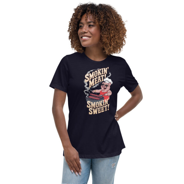 Smokin’ Meat, Smokin’ Sweet! (Female Pig - Women's Relaxed T-Shirt)